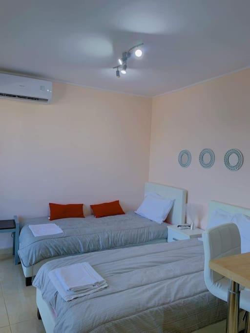 Studio With Unique View Near The Beach! Порто-Рафти Экстерьер фото